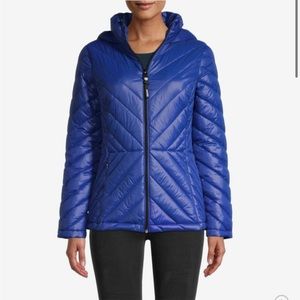 DKNY women’s lightweight  puffer jacket size XL